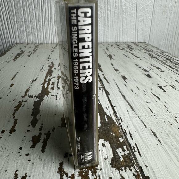 The Carpenters The Singles 1969-1973 AM Records CS-3601 Cassette Tape Vintage - Picture 3 of 7